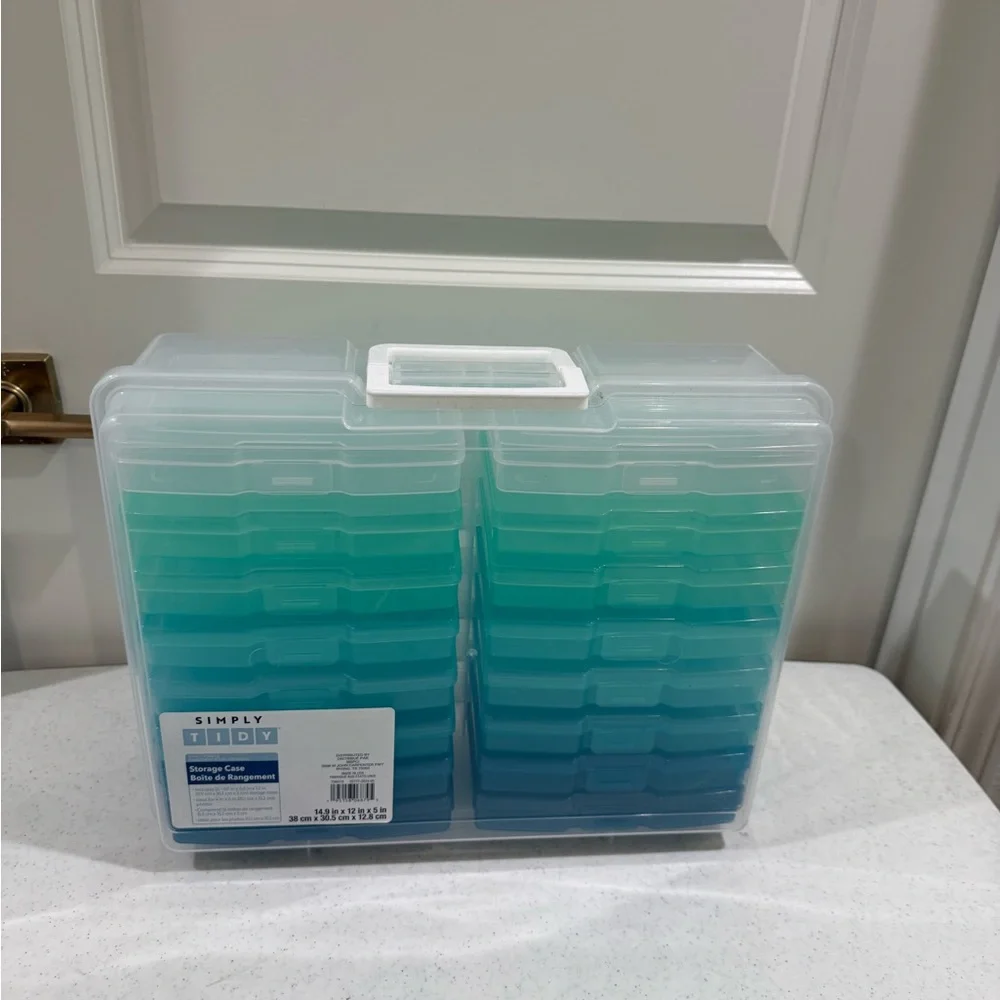 NEW Simply Tidy Ombré Photo & Craft Keeper ~ Storage Case
